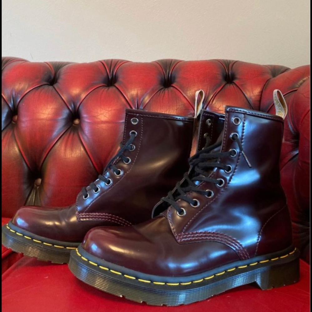 Dr Martens size 7 burgundy vegan leather